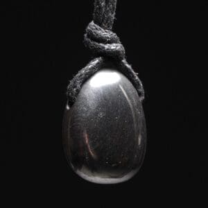 Hematiet hanger doorboord