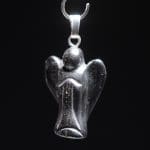 Hematiet engeltje hanger