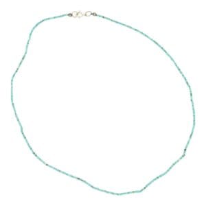 Fijne turquoise ketting met kralen van 1,5mm diameter en lente van 45cm
