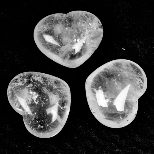 Bergkristal hartje van 2,5-3cm breed